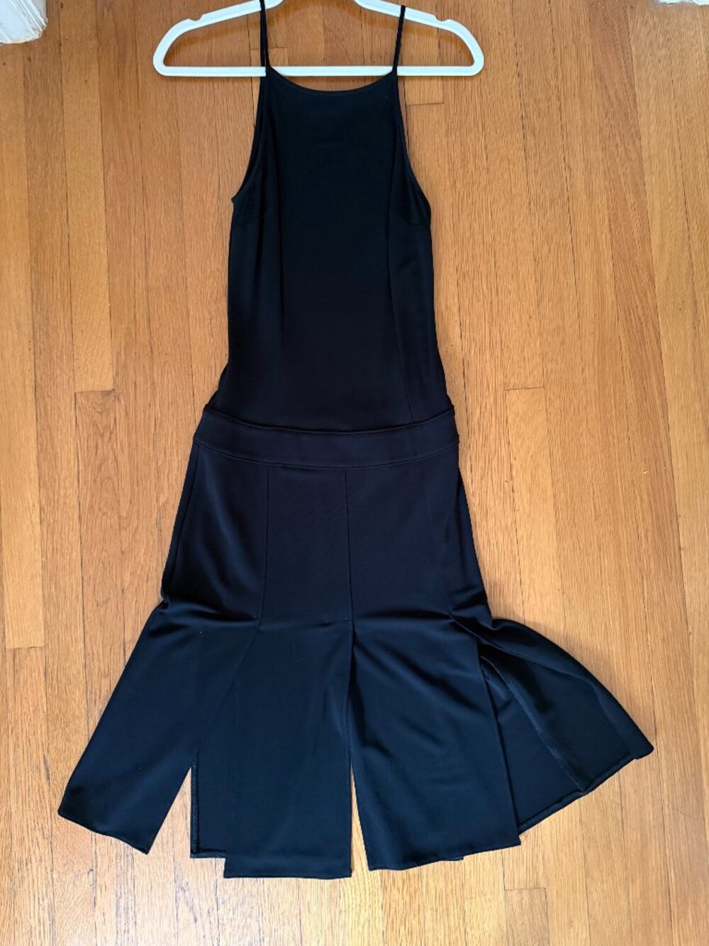 Fitted 20's Style LBD by bebe from the 90's